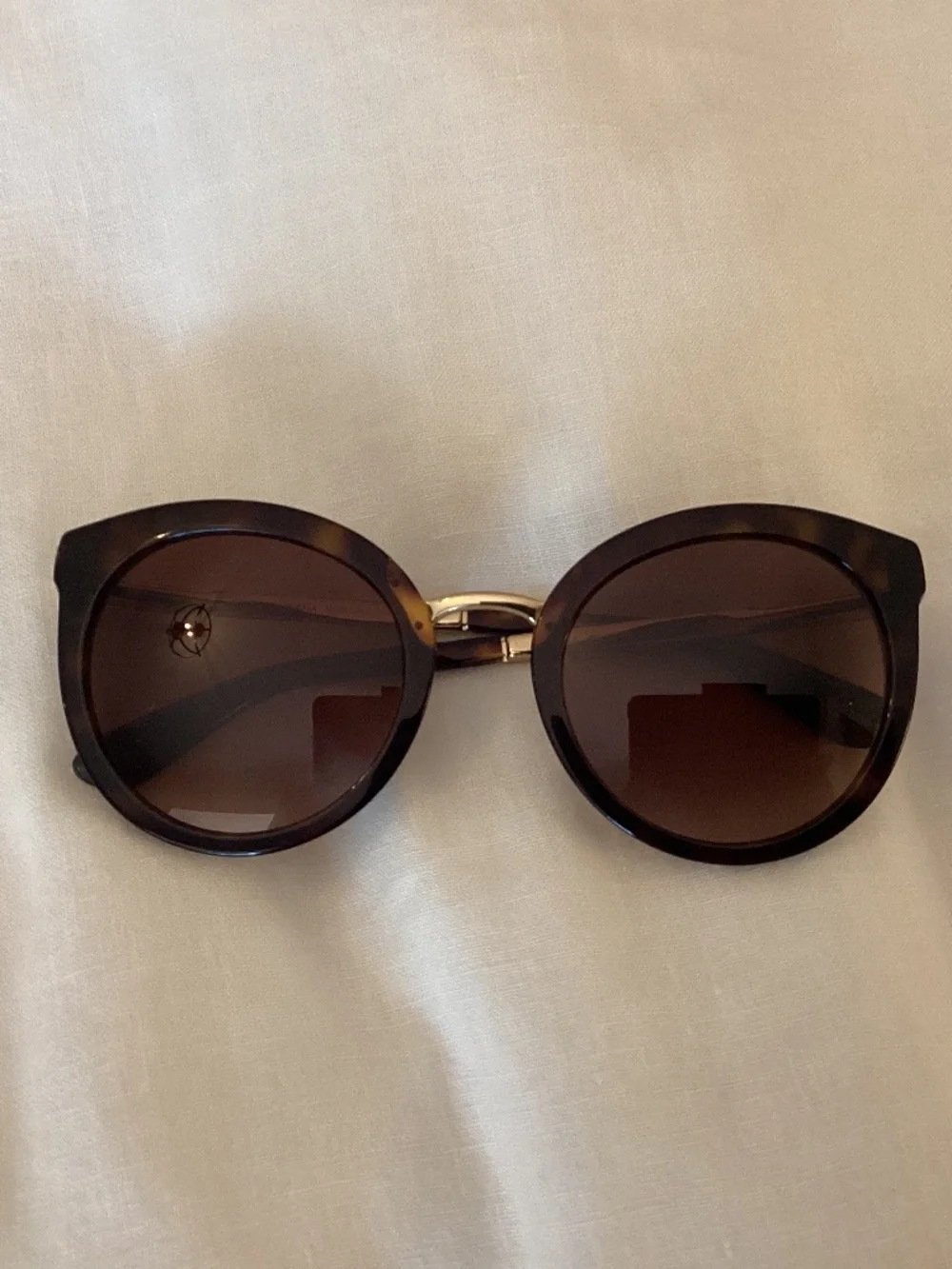 Like new Dolce & Gabbana Women’s Sunglasses